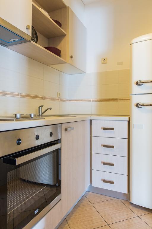 Flat Fortunella Apartment Budva Ngoại thất bức ảnh